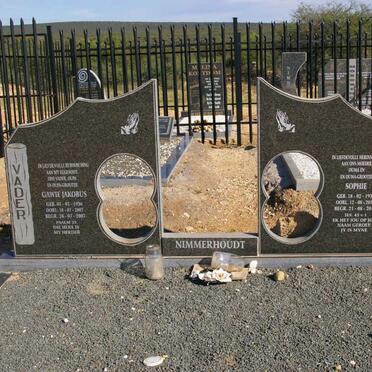 NIMMERHOUDT Gawie Jacobus 1936-2007 &amp; Sophie 1938-2010