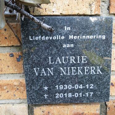 NIEKERK Laurie, van 1930-2018
