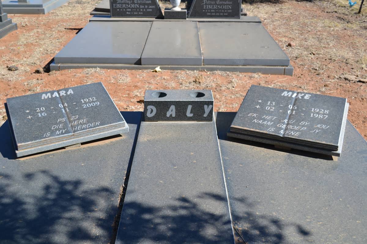 DALY Mike 1928-1987 &amp; Mara 1932-2009