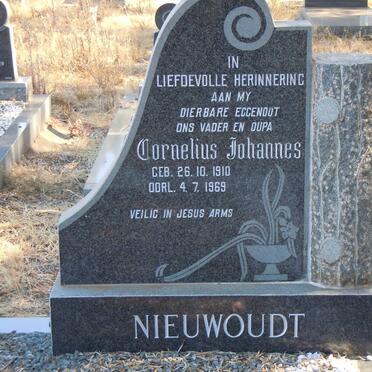 NIEUWOUDT Cornelius Johannes 1910-1969 &amp; Pn _2
