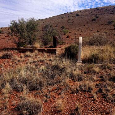 Northern Cape, HAY district, Juanana 145, farm cemetery     
