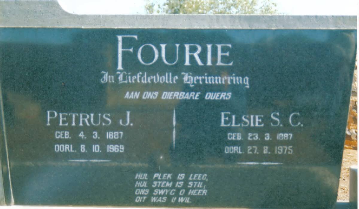 FOURIE Petrus J. 1887-1969 &amp; Elsie S.C. 1887-1975