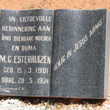 ESTERHUIZEN M.C. 1901-1974