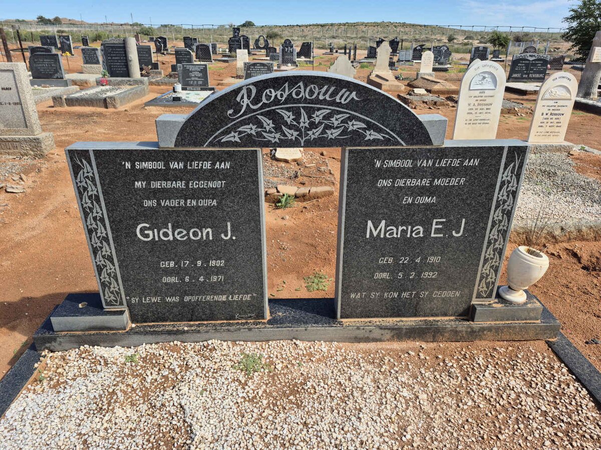 ROSSOUW Gideon J. 1902-1971 & Maria E.J. 1910-1992