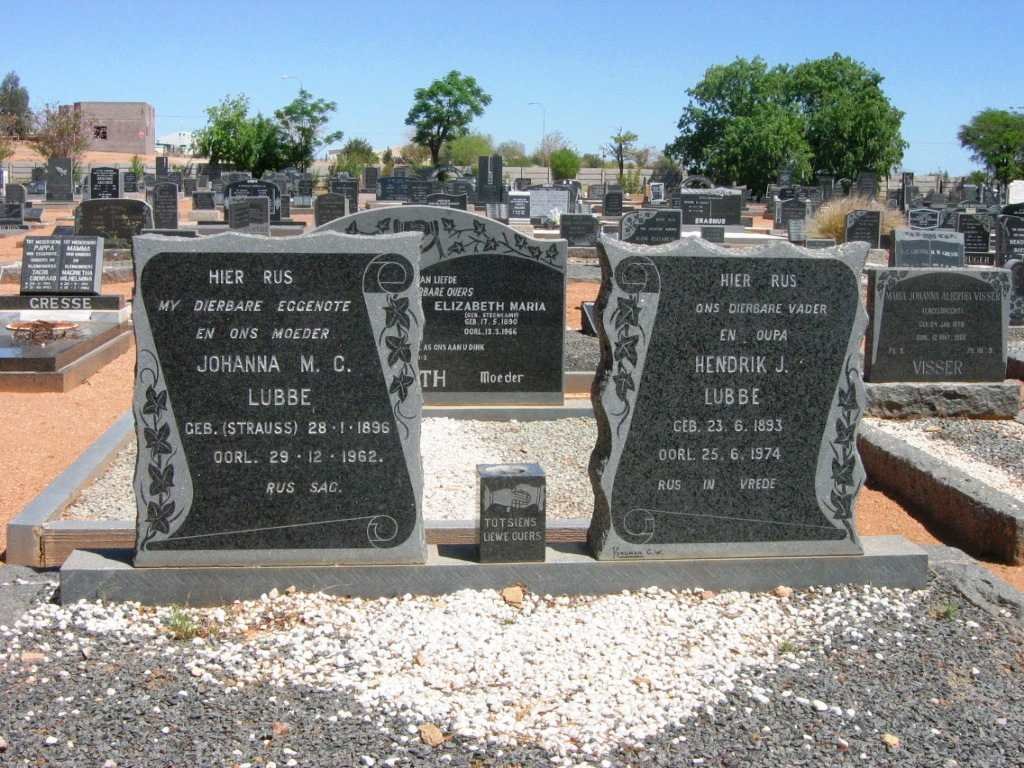 LUBBE Hendrik J. 1893-1974 & Johanna M.C. STRAUSS 1896-1962