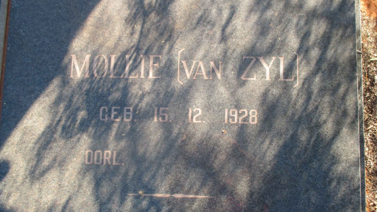 FOUCHÉ Stoffel 1929-1994 & Mollie VAN ZYL 1928-