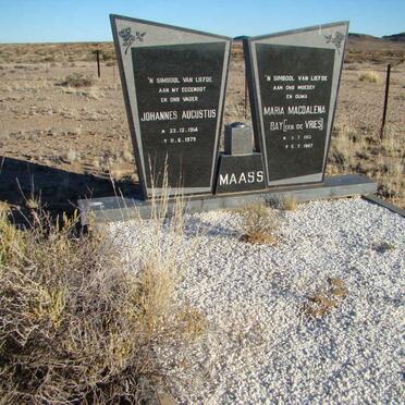 Northern Cape, KENHARDT district, Namies North 146, farm cemetery