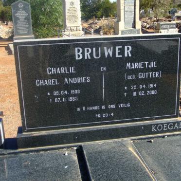 BRUWER Charel Andries 1908-1985 &amp; Marietjie GUTTER 1914-2000