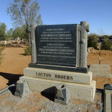 LOXTON Edgar Algernon 1893-1937 :: LOXTON Llewellyn Claudius 1894-1943