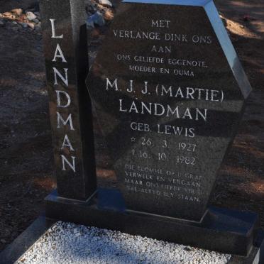 LANDMAN M.J.J. nee LEWIS 1927-1982