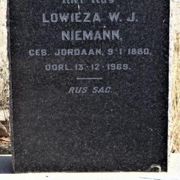 NIEMANN Lowieza W.J. nee JORDAAN 1880-1969