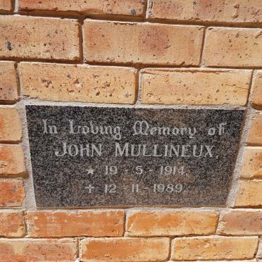 MULLINEUX John 1914-1989