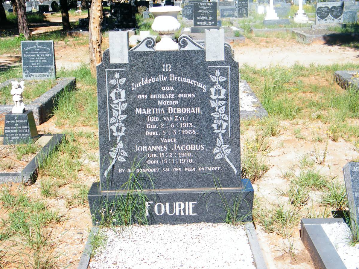 FOURIE Johannes Jacobus 1910-1970 & Martha Deborah VAN ZYL 1913-1968