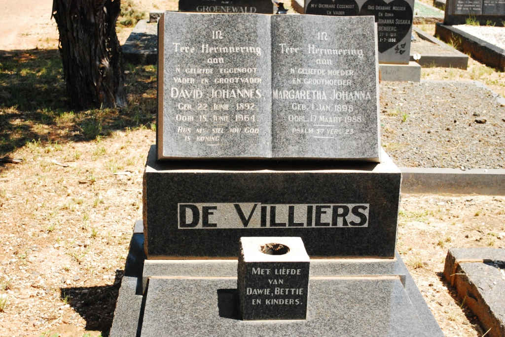 VILLIERS David Johannes, de 1892-1964 & Margaretha Johanna 1898-1988