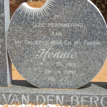 BERG Hennie, van den 1961-1988