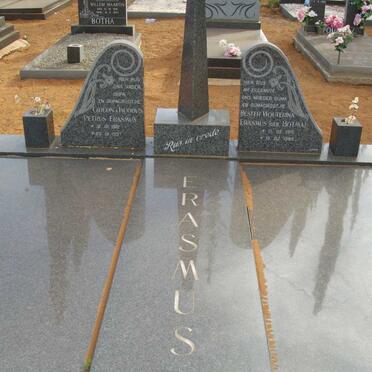ERASMUS Gideon Jacobus Petrus 1912-1997 &amp; Hester Wouterina BOTHMA 1915-1989