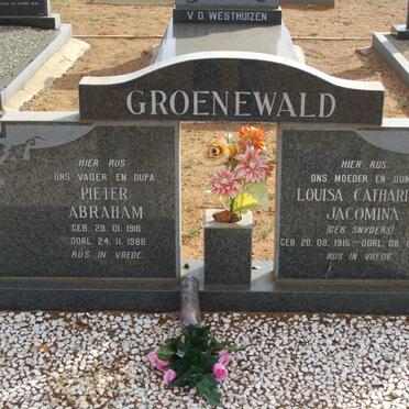 GROENEWALD Pieter Abraham 1916-1986 &amp; Louisa Catharina Jacomina 1916-1985