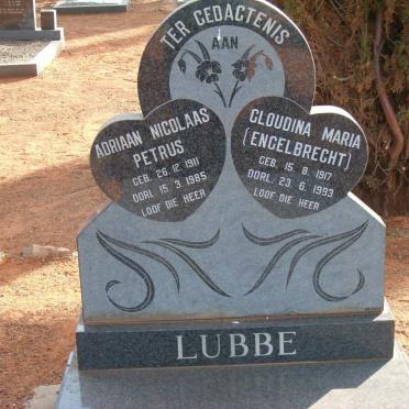 LUBBE Adriaan Nicolaas Petrus 1911-1985 &amp; Gloudina Maria ENGELBRECHT 1917-1993