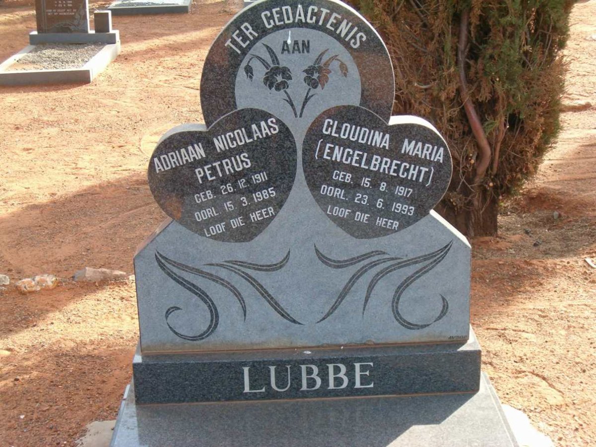 LUBBE Adriaan Nicolaas Petrus 1911-1985 & Gloudina Maria ENGELBRECHT 1917-1993