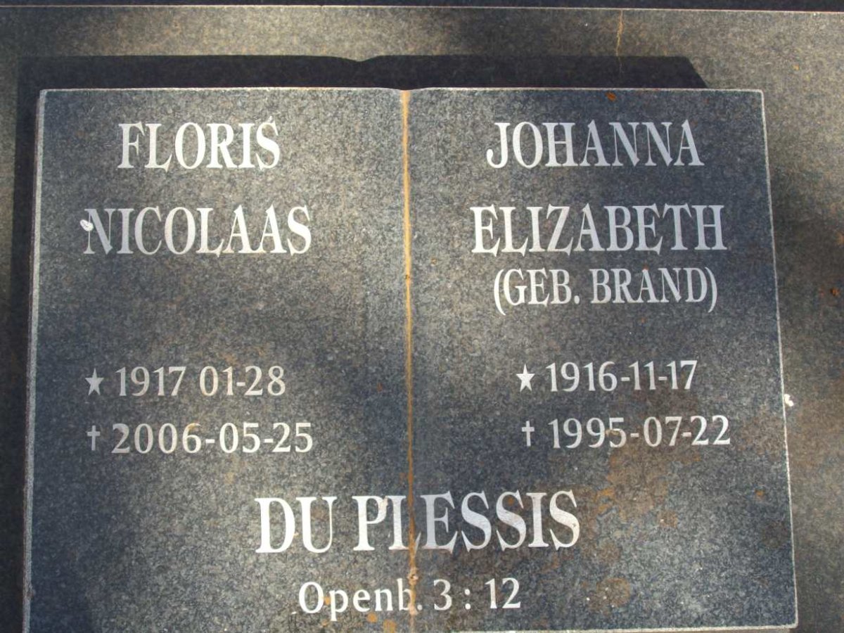 PLESSIS Floris Nicolaas, du 1917-2006 & Johanna Elizabeth BRAND 1916-1995
