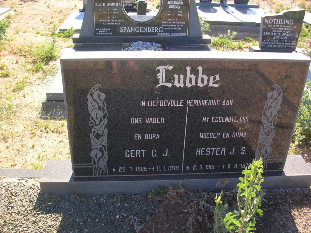 LUBBE Gert C.J. 1905-1979 & Hester J.S. 1915-197?