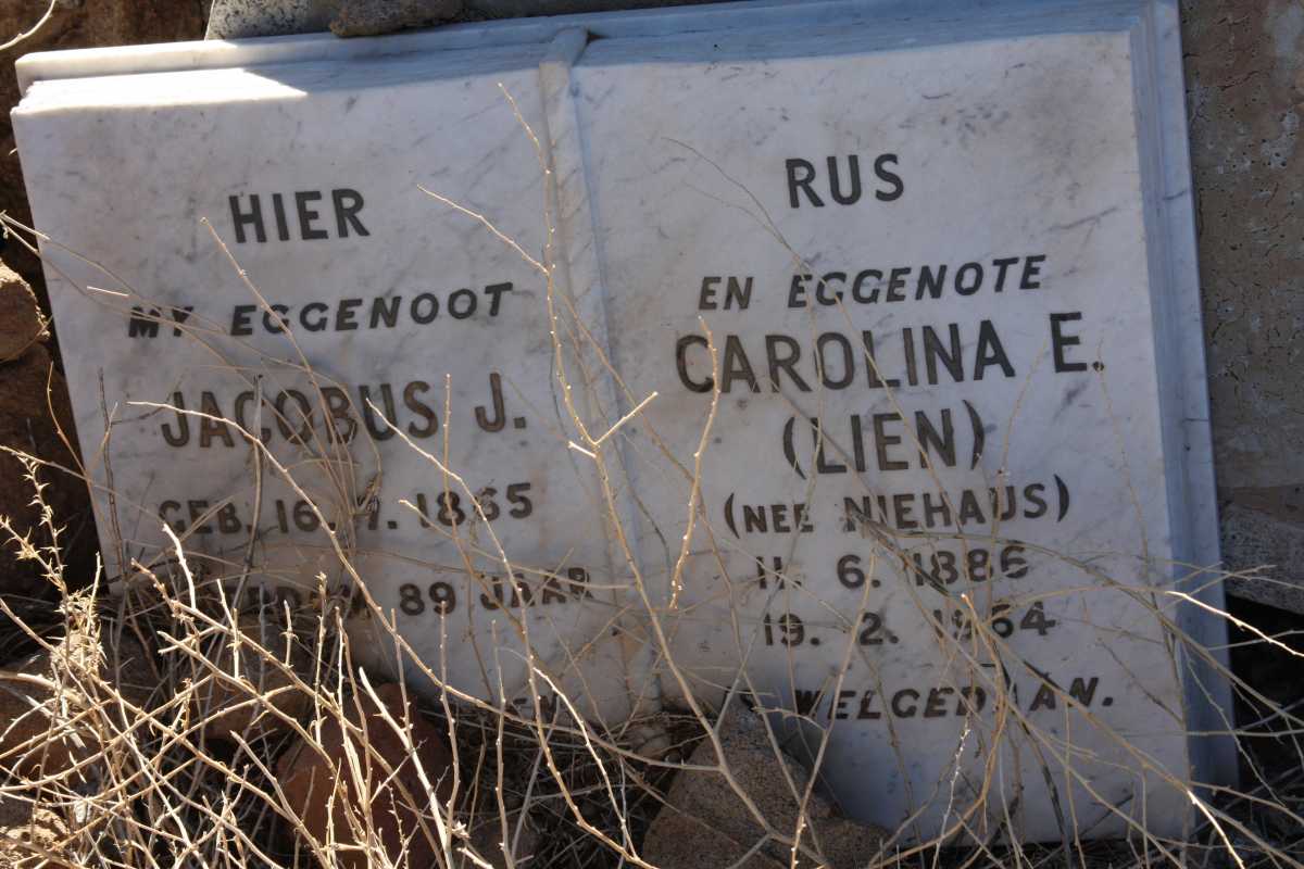 ? Jacobus J. -1865 & Carolina E. NIEHAUS 1886-1964