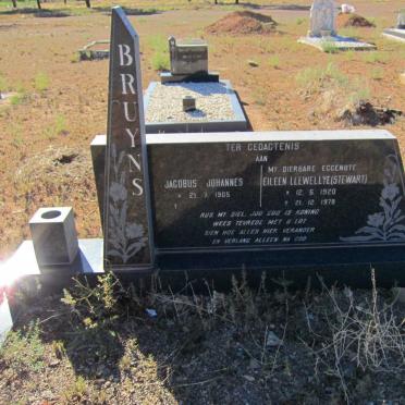 BRUYNS Jacobus Johannes 1905- &amp; Eileen Llewellye STEWART 1920-1979