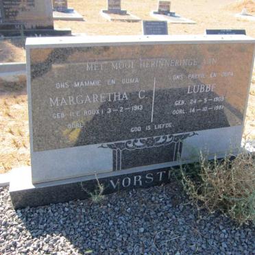 V - Vanne :: Surnames - V