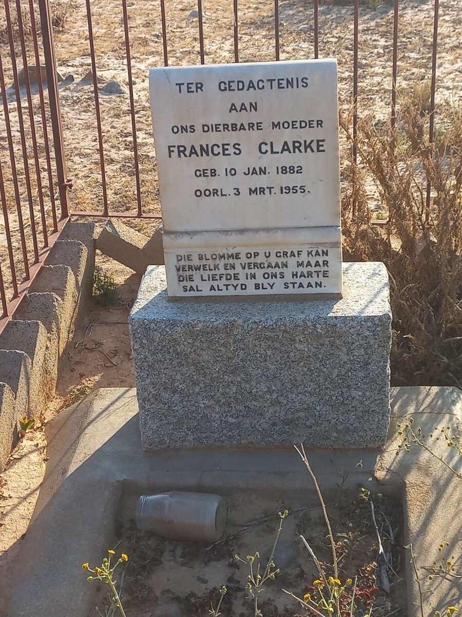 CLARKE Frances 1882-1955