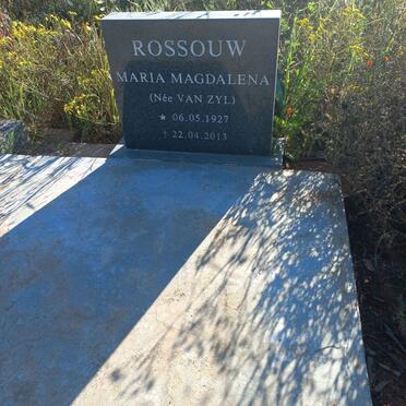ROSSOUW Maria Magdalena nee VAN ZYL 1927-2013