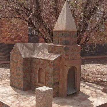 Northern Cape, NIEKERKSHOOP, NG Gemeente Niekershoop, Gedenkmuur