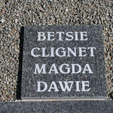 LANDSBERG  Ernst Johannes  1920-2002 &amp; Susanna Sophia V.D. BERG 1929-1992