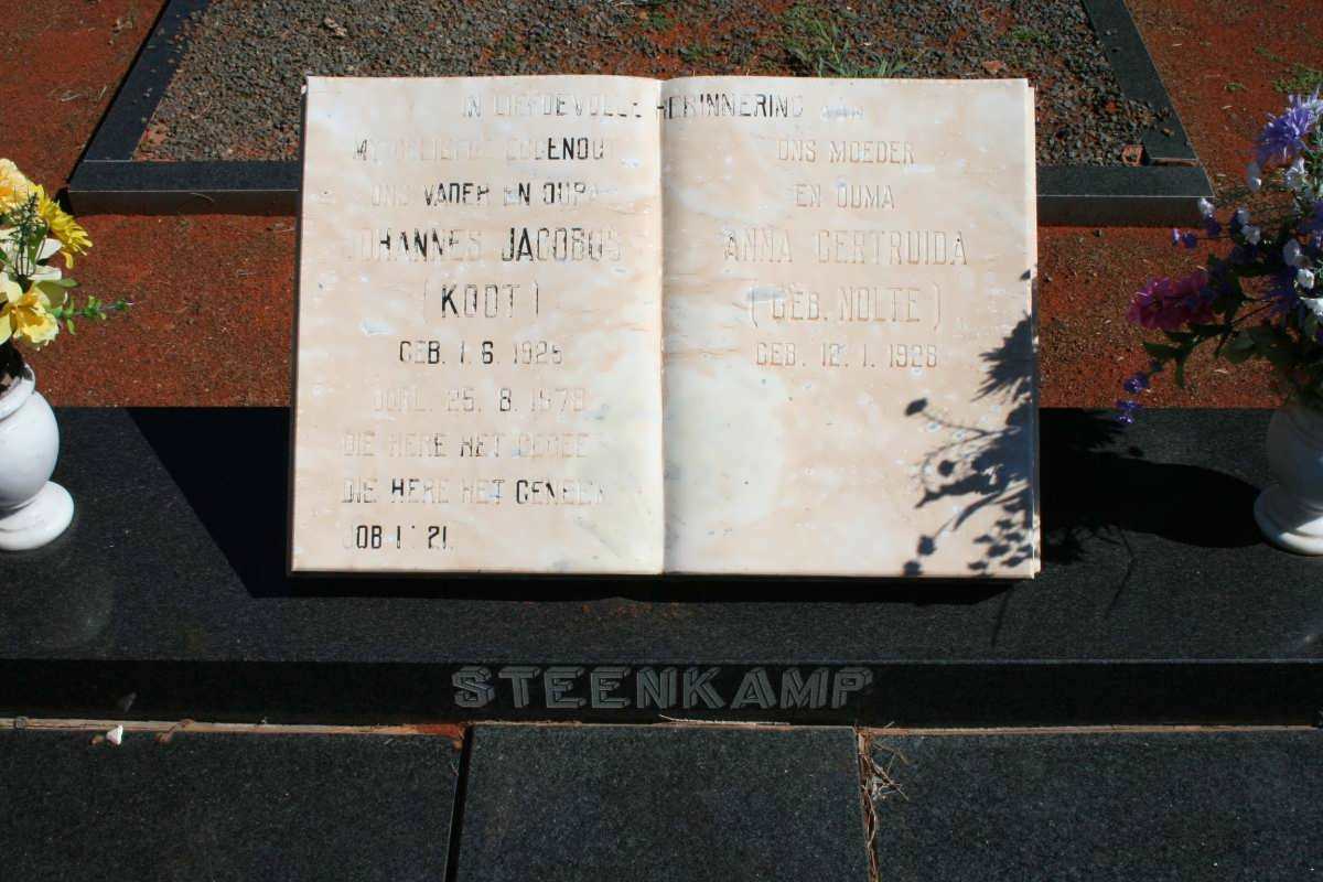 STEENKAMP Johannes Jacobus 1925-1978 &amp; Anna Gertruida NOLTE 1928-