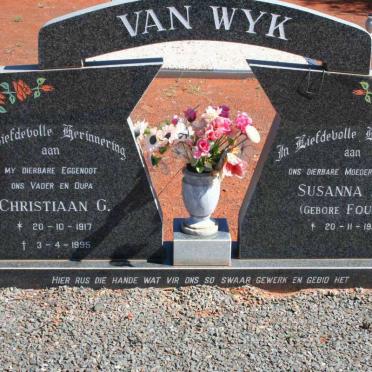 WYK Christiaan G., van 1917-1995 &amp; Susanna M.M. FOURIE 1920-