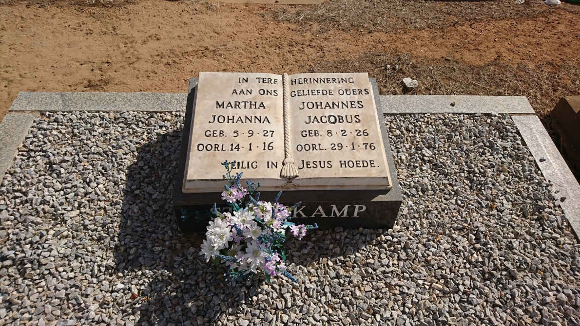 STEENKAMP Johannes Jacobus 1926-1976 & Martha Johanna 1927-2016