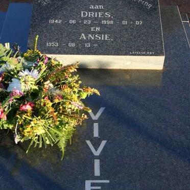 VIVIERS Dries 1942-1998 &amp; Ansie 1953-_1