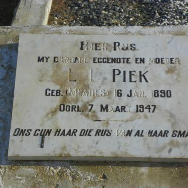PIEK E.L. nee MEADES 1890-1947