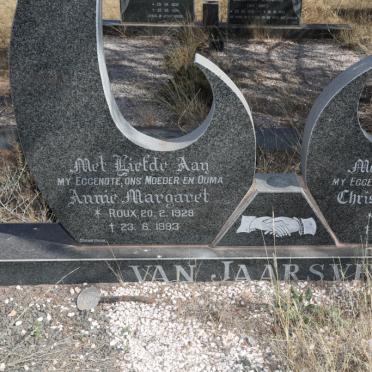 J - Vanne :: Surnames - J