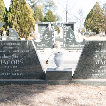 JACOBS Nicolaas Burger 1915-1986 &amp; Aletta Sophia BESTER 1916-1990