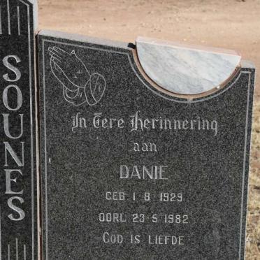 SOUNES Danie 1929-1982