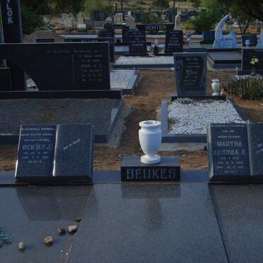 BEUKES B.F.J. 1921-1986 &amp; Martha Jacoba E. VAN WYK 1923-1992
