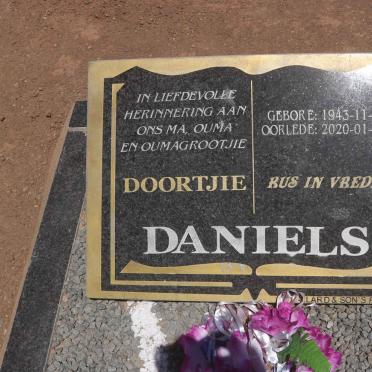 DANIELS Doortjie 1943-2020