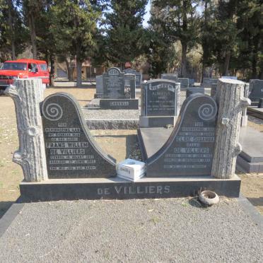 VILLIERS Frans Willem, de 1887-1962 &amp; Elsie Susanna ROOS 1912-1967