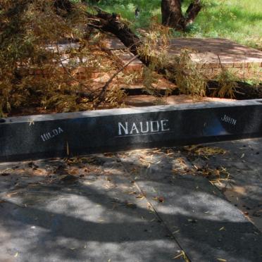 NAUDE John ? &amp; Hilda ?