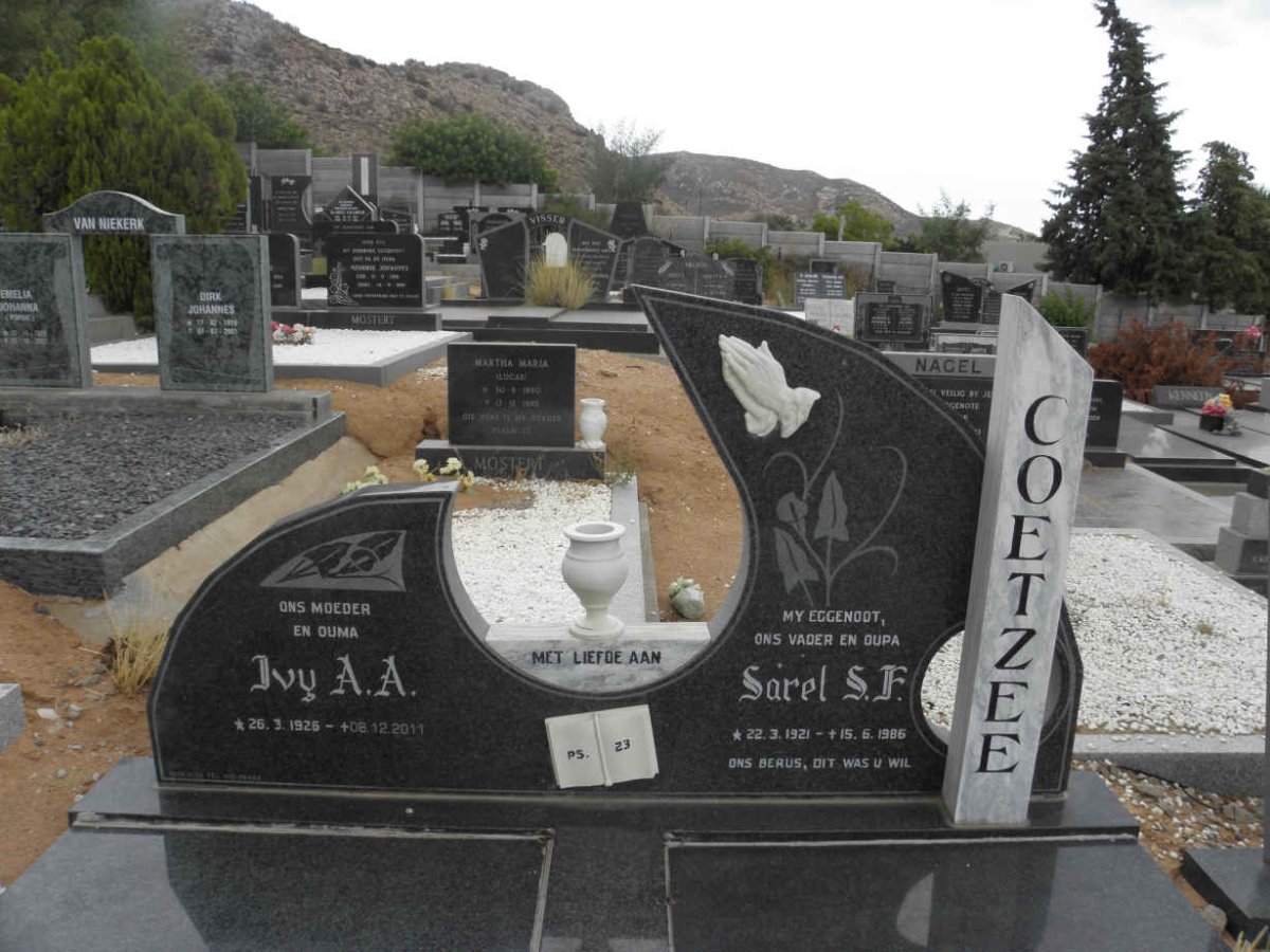 COETZEE Sarel S.F. 1921-1986 & Ivy A.A. 1926-2011