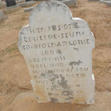 LOUW Antonie 1933-19?8