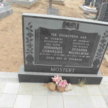 MOSTERT Johannes Cornelius 1916-1988 &amp; Susanna Wilhelmina 1924-2003