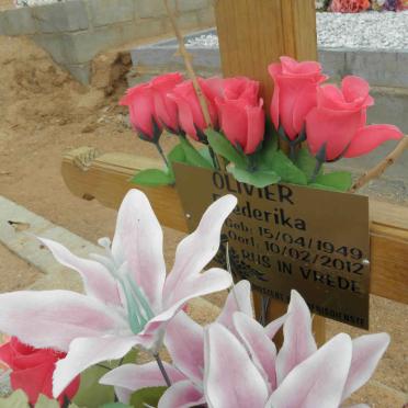OLIVIER Frederika 1949-2012