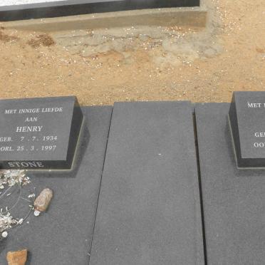 STONE Henry 1934-1997 &amp; Baba 1934-