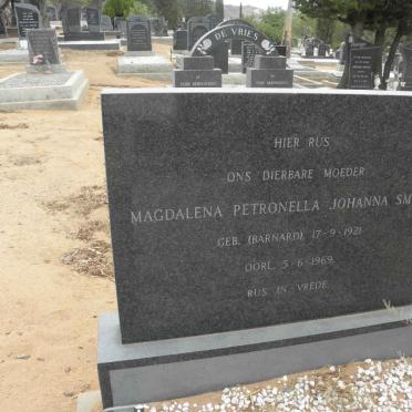 SMITH Magdalena Petronella Johanna nee BARNARD 1921-1969